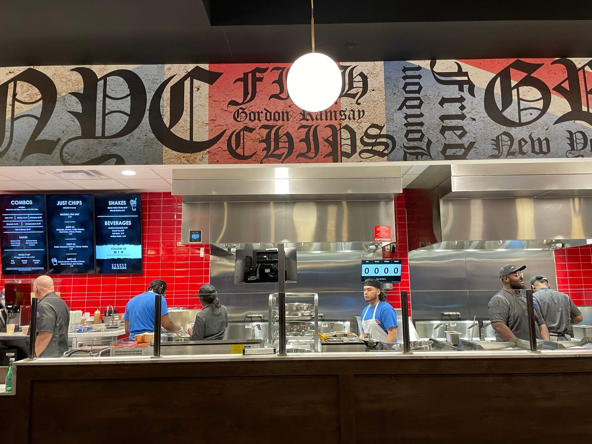 Gordon Ramsay pays visit to new fish & chips eatery in heart of Times Square 5 The kitchen at Gordon Ramsay's Fish & Chips