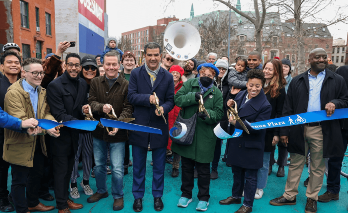 New pedestrian plaza opens on Brooklyn's Underhill Ave Open Street 4 Officials gather to cut the ribbon on the new Underhill Plaza