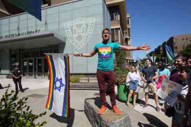 yeshiva-university-pride-march-2019-10-10-gcn04_z