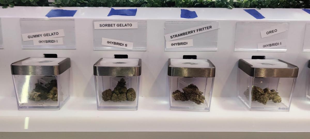 NYC stores skirting marijuana licensing rules