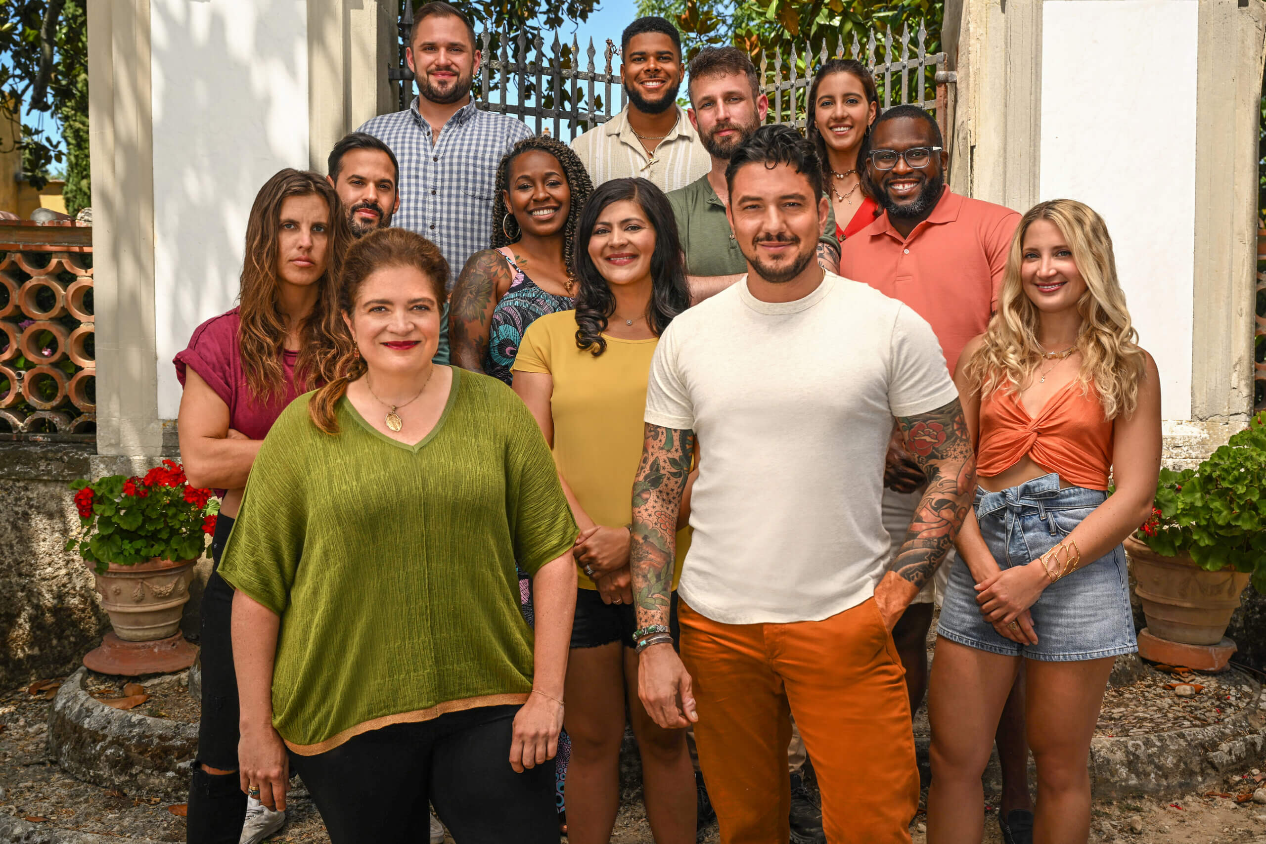 Four New York City chefs go head-to-head in new Food Network show 'Ciao House' 11 Judges Alex Guarnaschelli & Gabriele Bertaccini with all the contestants, as seen on "Ciao House"