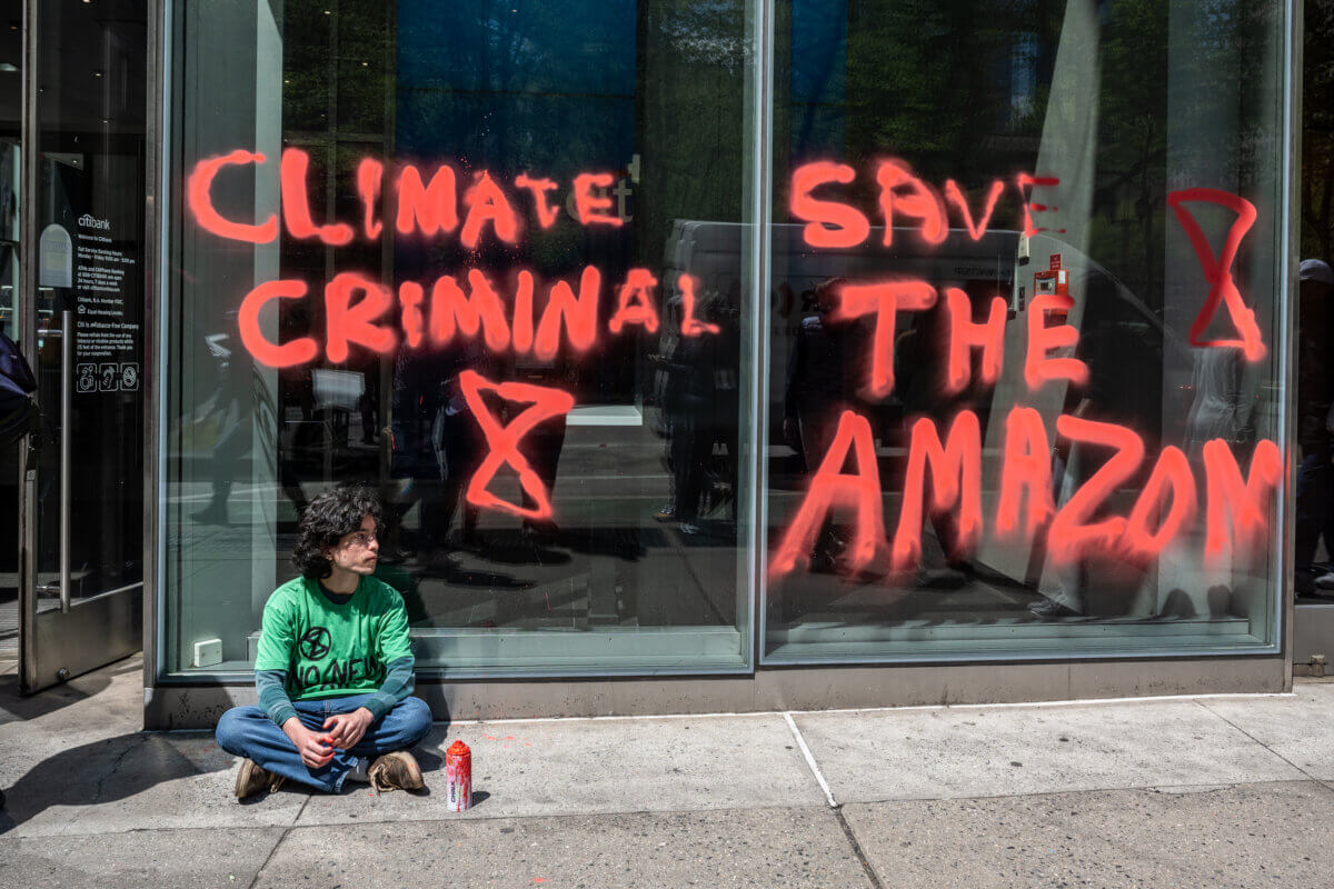 Extinction Rebellion activists arrested for spray painting Citibank branches 7 Extinction Rebellion activists spray paint messages on a Citibank branch demanding an end of fossil fuel funding