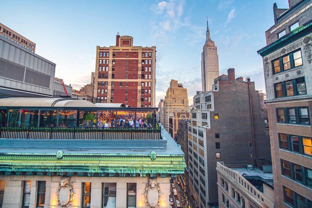 Magic Hour Rooftop & Lounge.