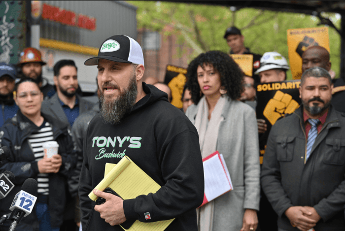 Locals: Lead paint continues to rain down on Bushwick from elevated subway tracks, years-long problem 5 Salvatore Polizzi, owner of Tony's Pizzeria, took it upon himself to collect paint chips and send them out for testing