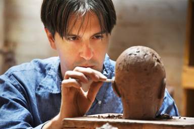 New York Studio School student Nate Antolik works on a sculpture