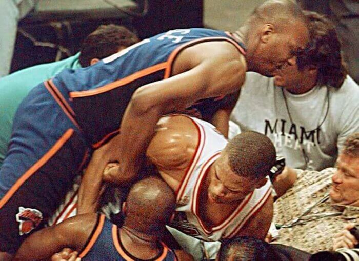 PJ Brown starts a fight with the Knicks