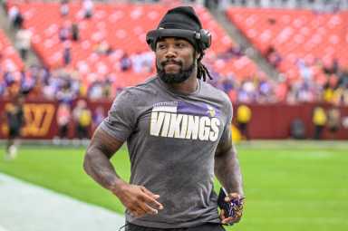 Should the Jets pursue Dalvin Cook?