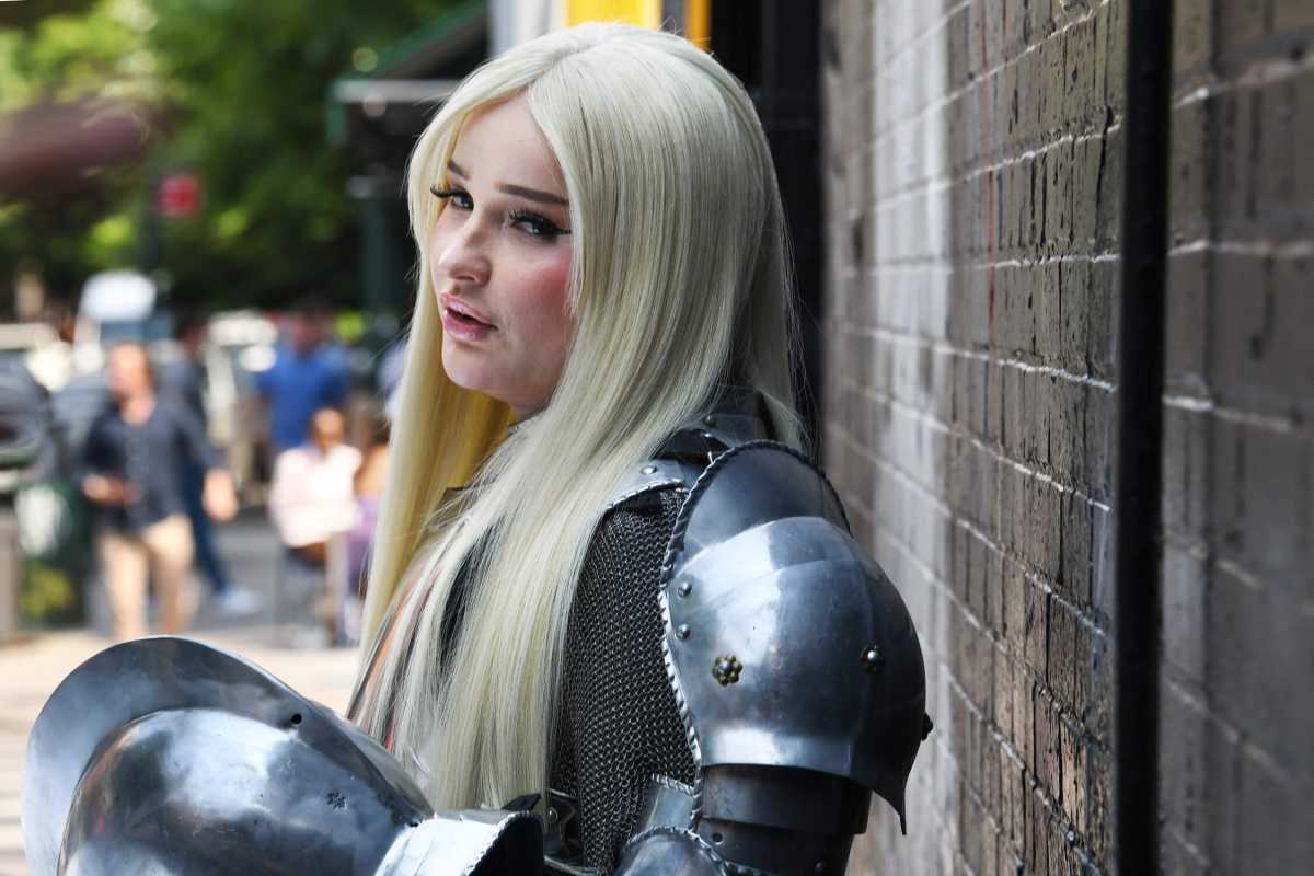 Kim Petras shoots music video in the East Village