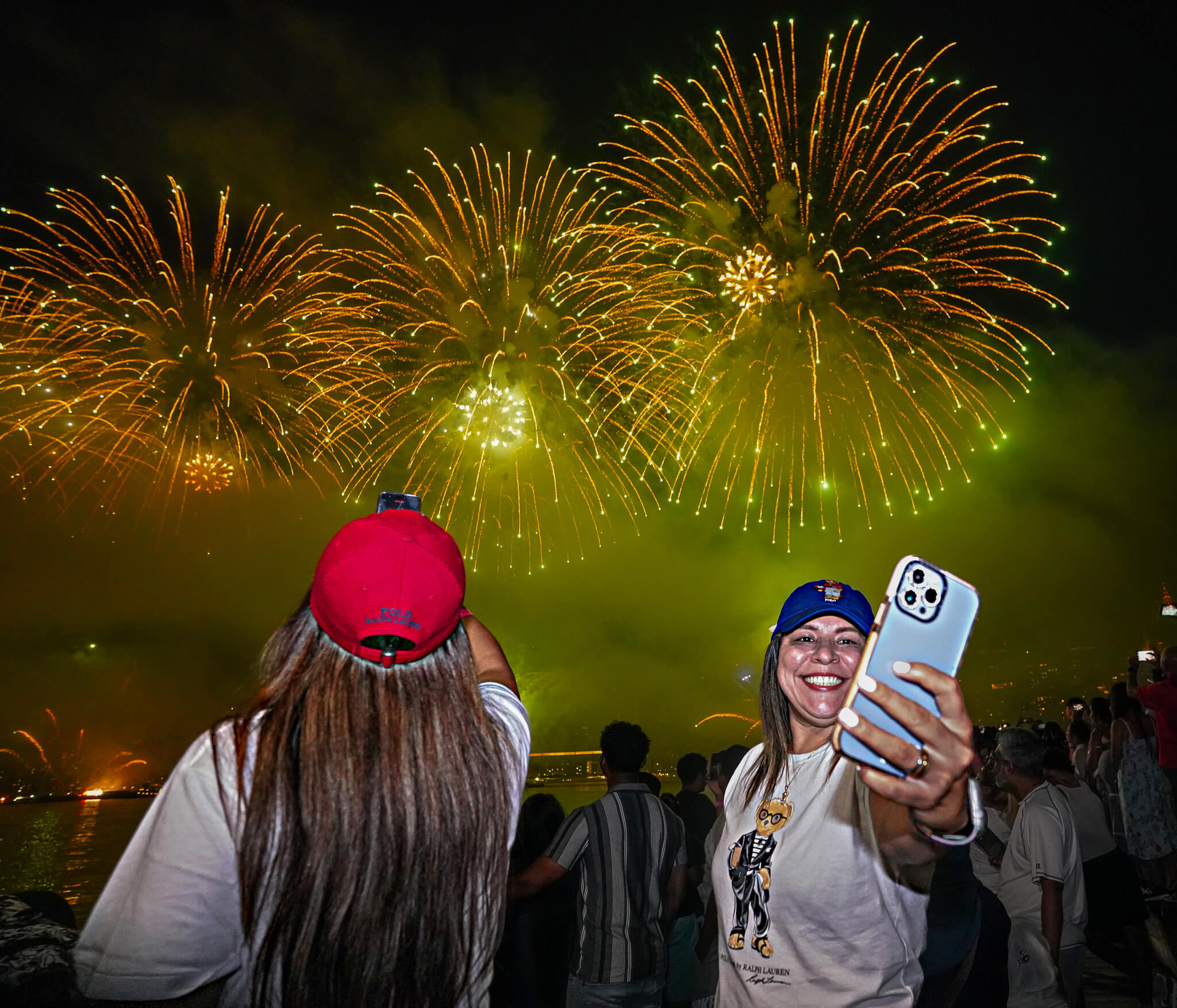 SEE IT: One more look at the 47th Macy's Fourth of July Fireworks Extravaganza, as seen from the LIC waterfront 15 Firework