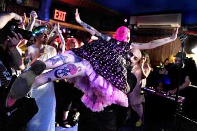 A couple recreates Dirty Dancing scene at East Village oldies tribute show