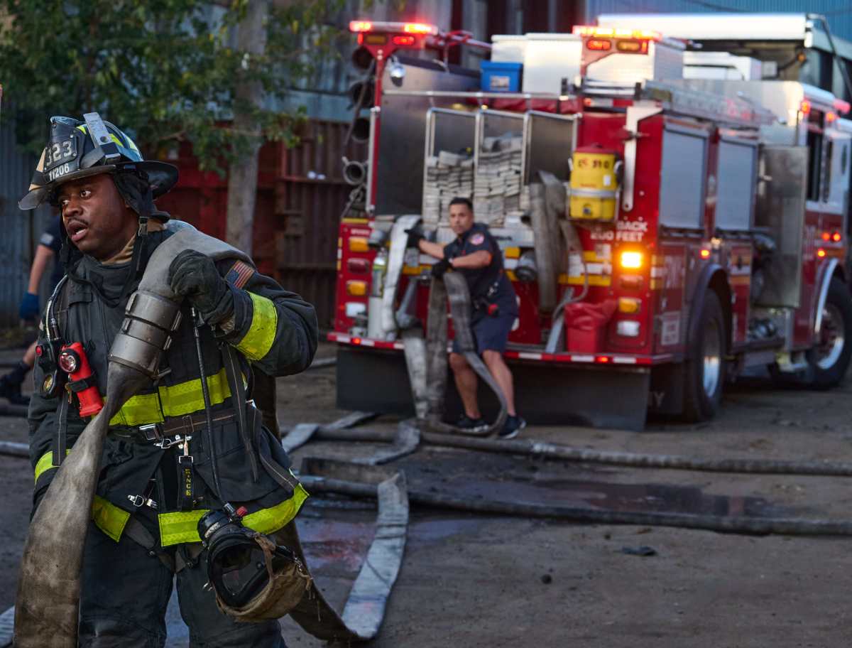 FDNY takes down fire in Brooklyn junkyard 10 FDNY takes down fire in Brooklyn junkyard