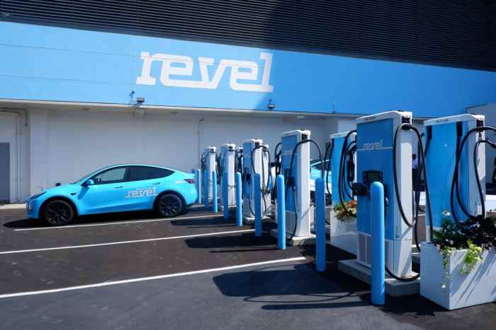 NYC startup Revel ending moped sharing service this month 3 NYC startup Revel