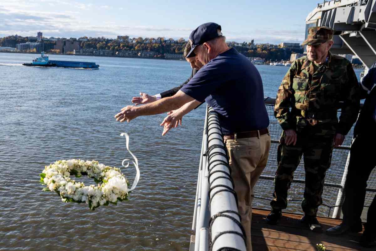 NY: Intrepid Museum Veterans Day Ceremony