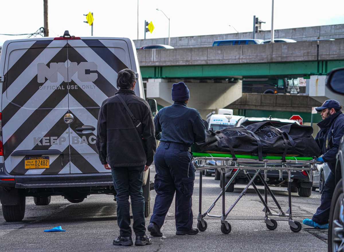 Man, woman, and child found dead inside Bronx apartment building