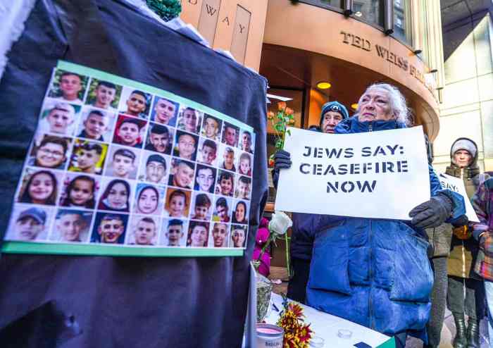 Demonstrators seek Mideast ceasefire at protest outside Congress Member Dan Goldman's office