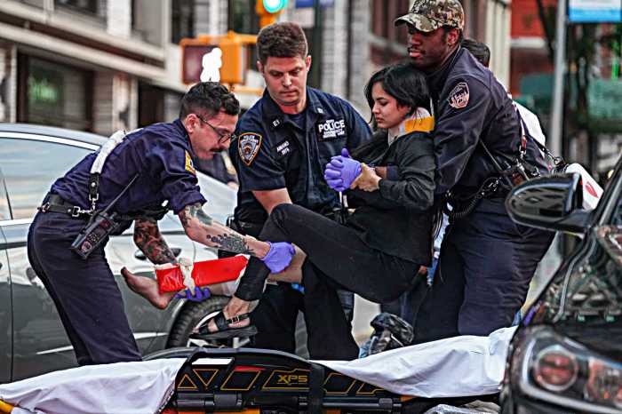 Over and out? Emergency medical crews denied NYPD radios in move that unions say endangers the public | EXCLUSIVE 4 Emergency medical workers at scene with NYPD