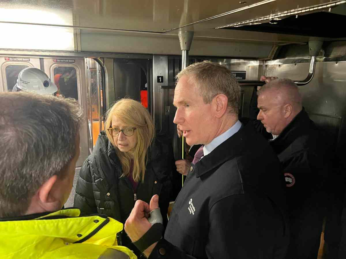 MTA Chair Janno Lieber at Upper West Side subway derailment