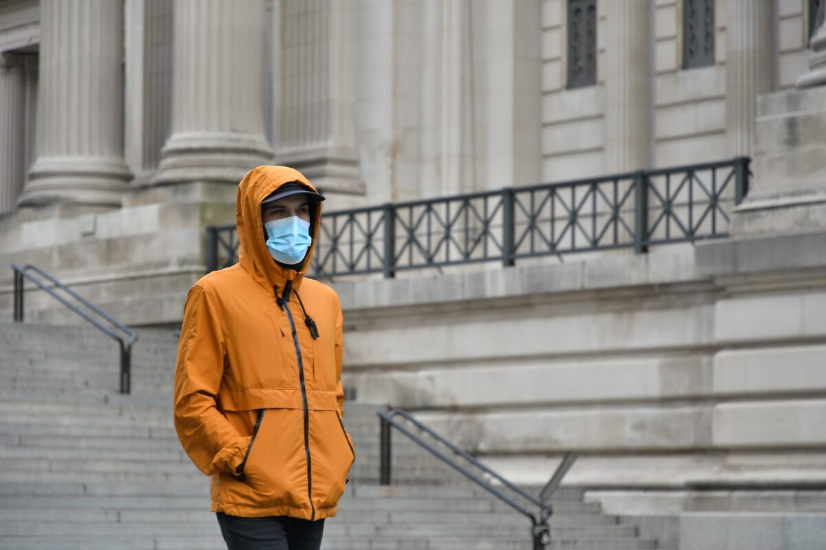 New Yorkers push for a mask ban in NYC on anniversary of Oct. 7 terror attacks in Israel 2 Man wearing mask amid COVID outbreak