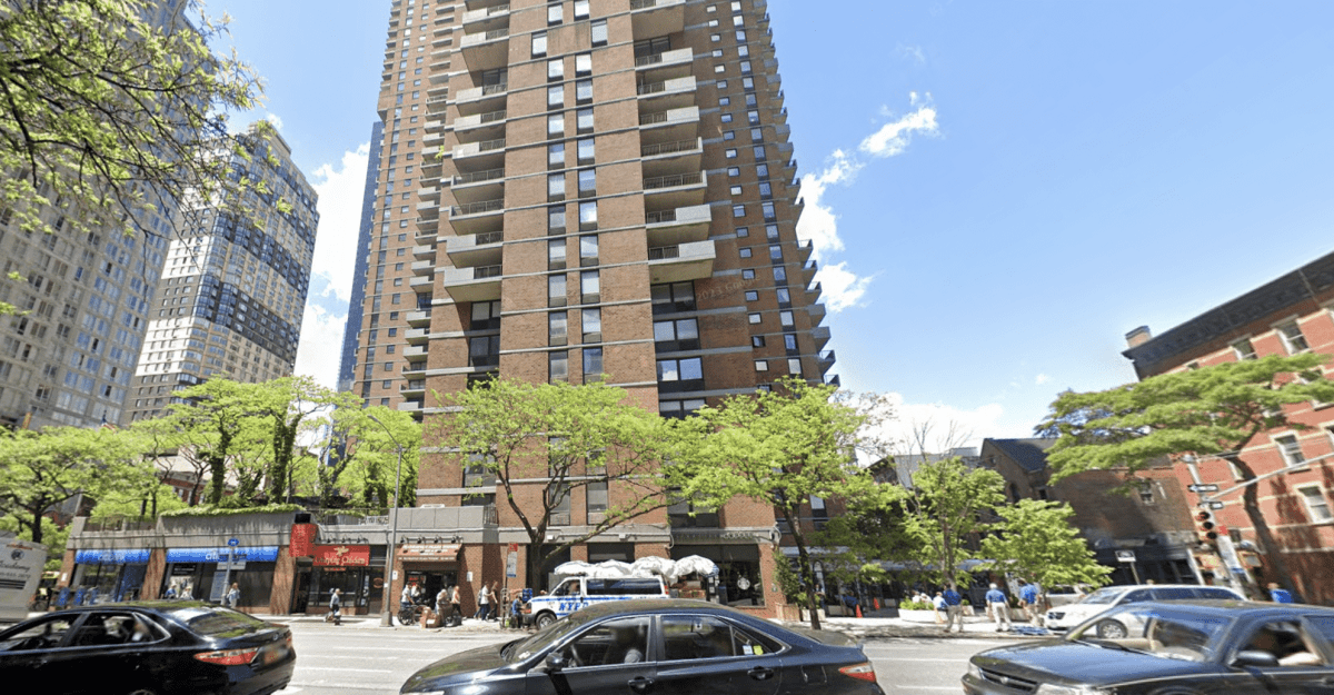 Police say Elnaggar broke the windows of a storefront at 593 9th Ave. in July 2022. anti-Semitic