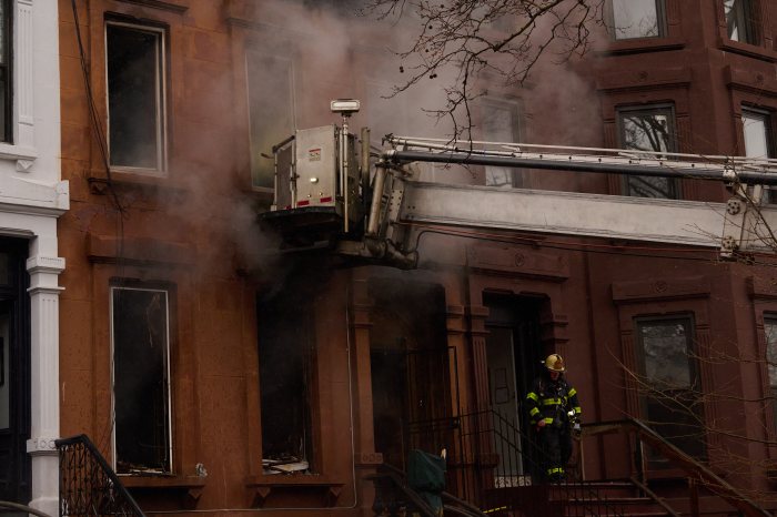 Firefighters take on early two-alarm blaze at Brooklyn home