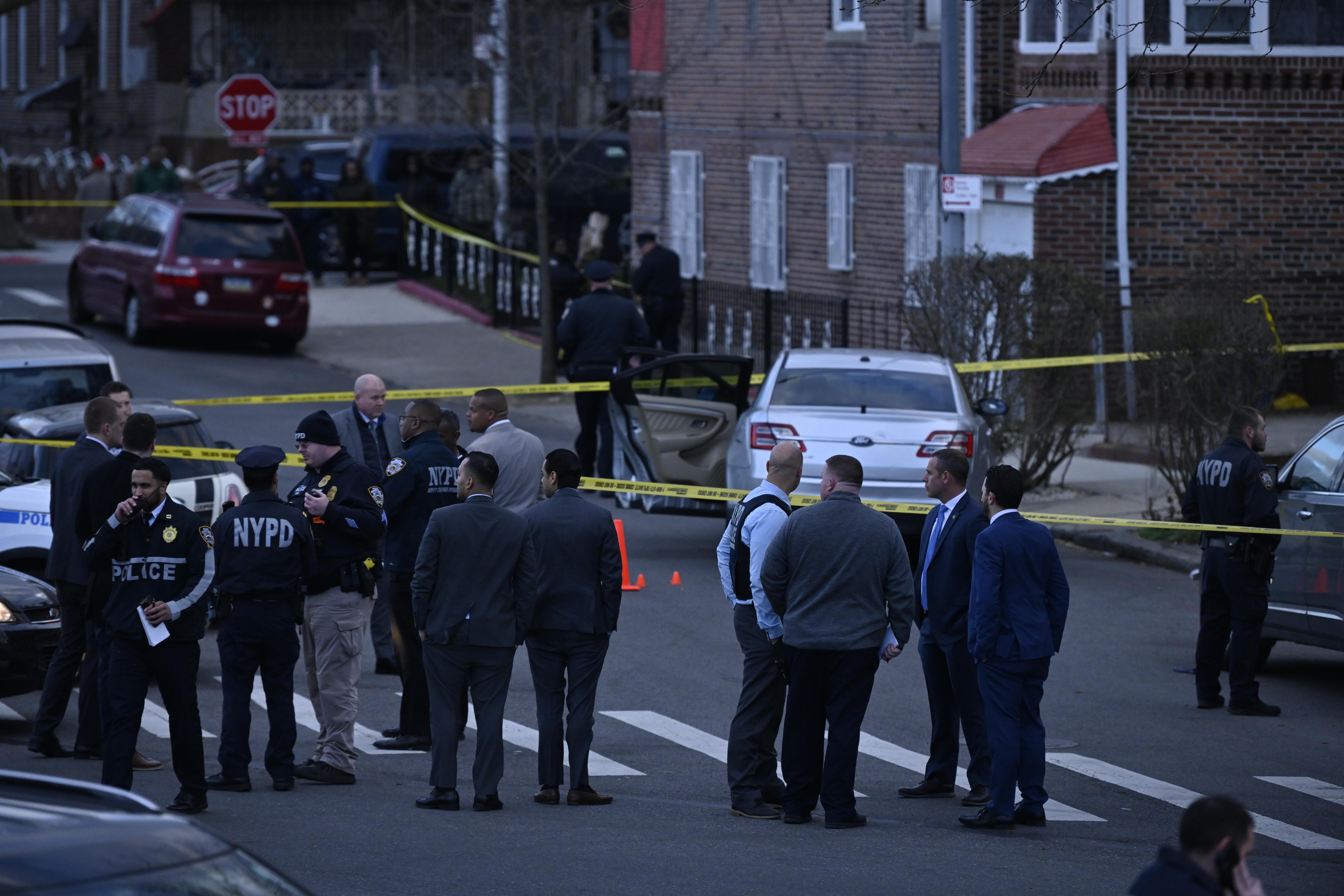 2 injured in Brooklyn police involved shooting: cops 4
