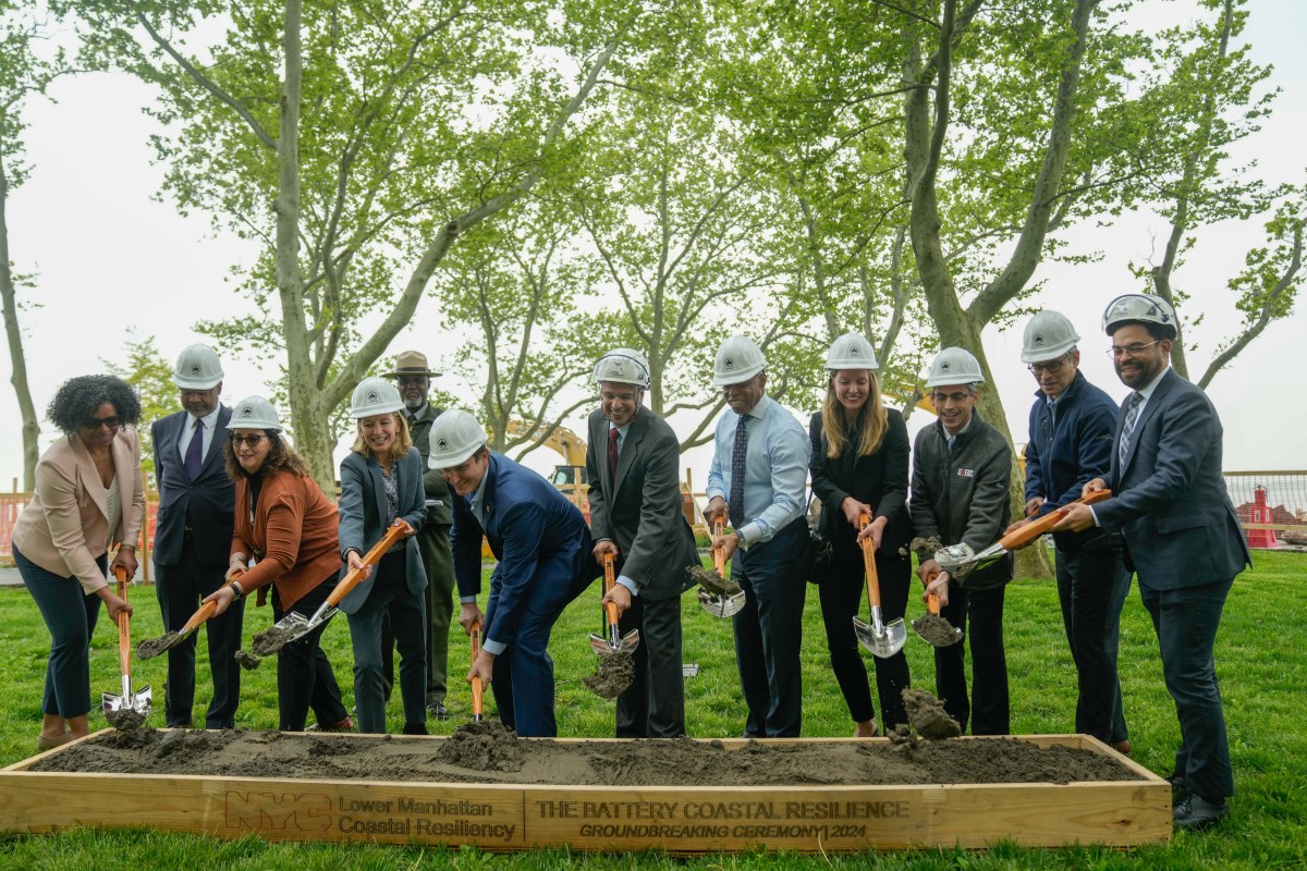 Major Battery Park construction project underway to protect southern tip of Manhattan from climate change 3 Groundbreaking of Battery Park climate change construction project