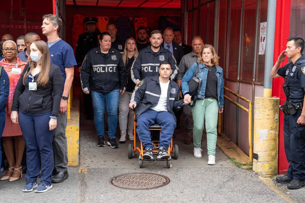 Queens police officers leave hospital after being shot