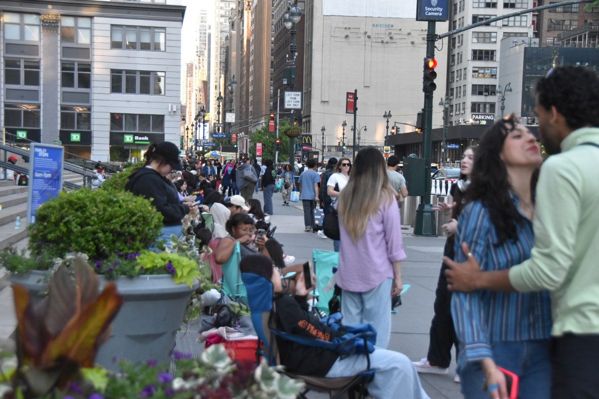 TXT takes over Midtown: Fans sleep outside of MSG for K-Pop concert 8