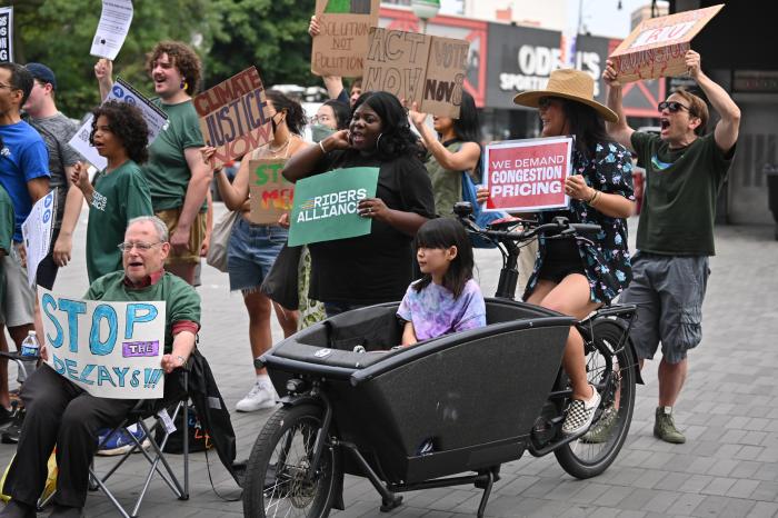 Congestion pricing: Brooklyn kids rally at Barclays Center to demand Hochul end pause and start Manhattan tolls 13