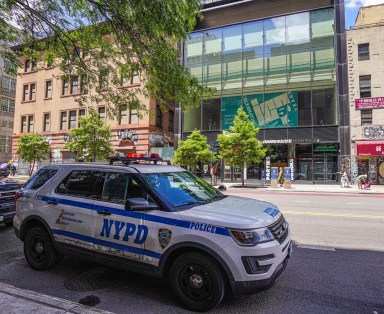 Cops at Lower East Side stabbing scene