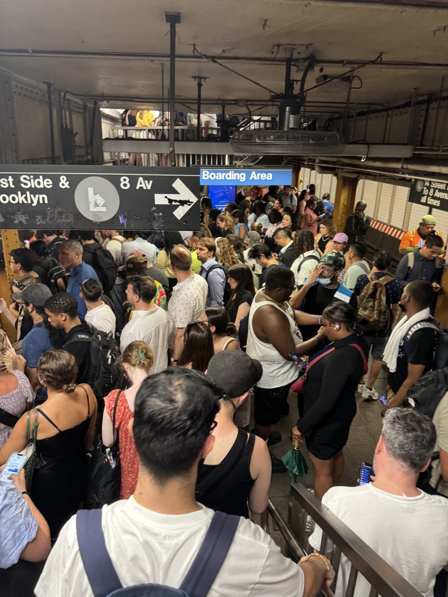 Commuters squeezed onto the L train platform at the 14th Street-Union Square station while the line was delayed on July 16, 2024.