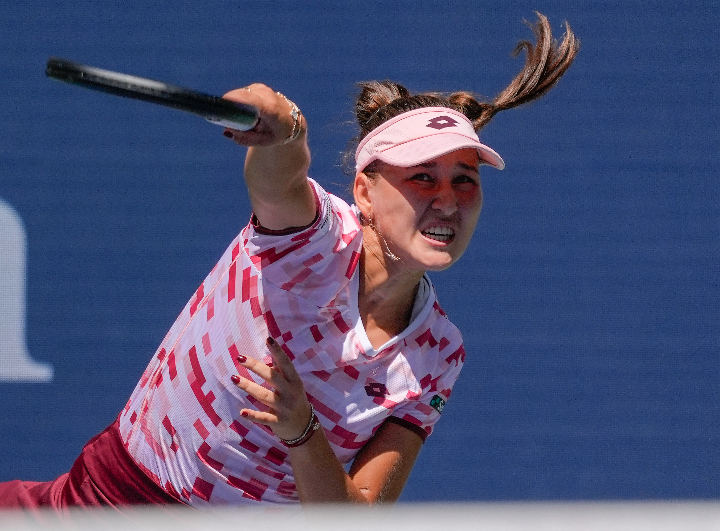 2024 US Open: No. 1 seed Iga Swiatek ekes past Kamilla Rakhimova in 1st round 2 Kamilla Rakhimova US Open