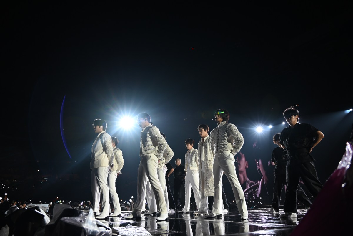 ATEEZ show goes on at Citi Field despite delay caused by thunderstorms 6 ATEEZ