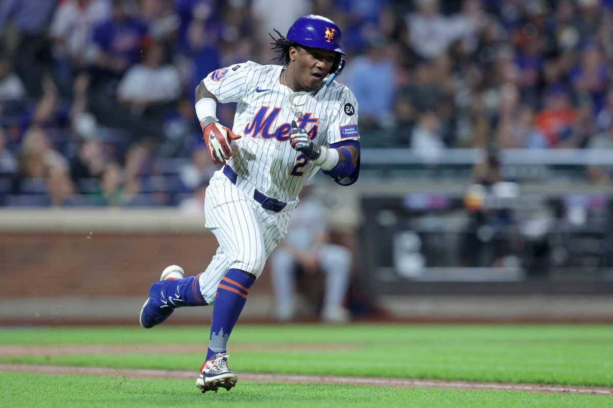 Sep 17, 2024; New York City, New York, USA; New York Mets shortstop Luisangel Acuna (2) runs up the first base line after hitting an RBI double against the Washington Nationals during the third inning at Citi Field.