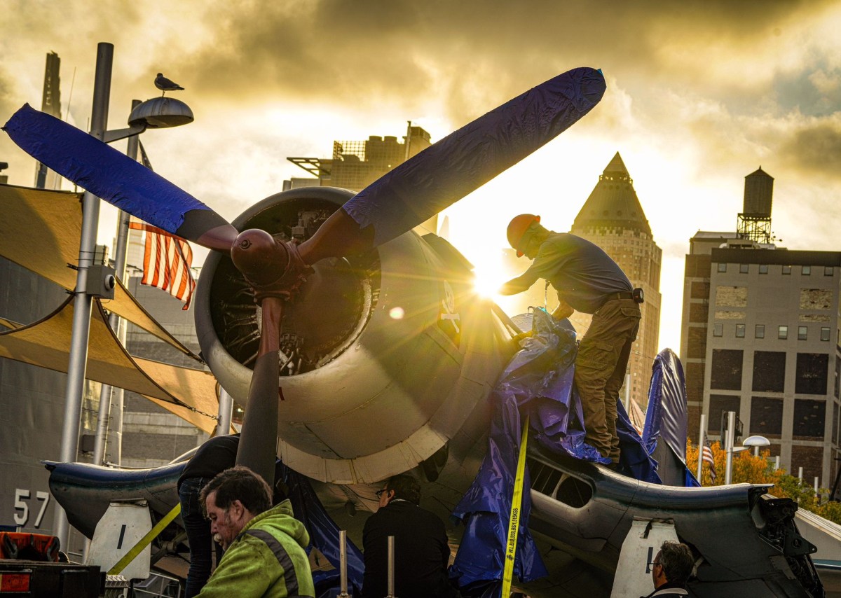 Iconic World War II fighter plane arrives at Intrepid Museum 2