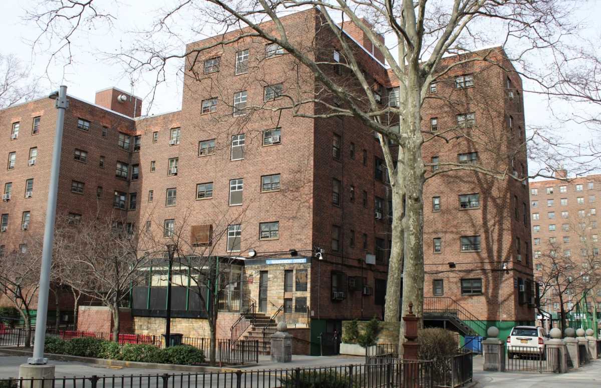 Mayor Adams touts millions for NYCHA, supportive housing, tenant safeguards in self-proclaimed 'best budget ever' 2 NYCHA housing complex