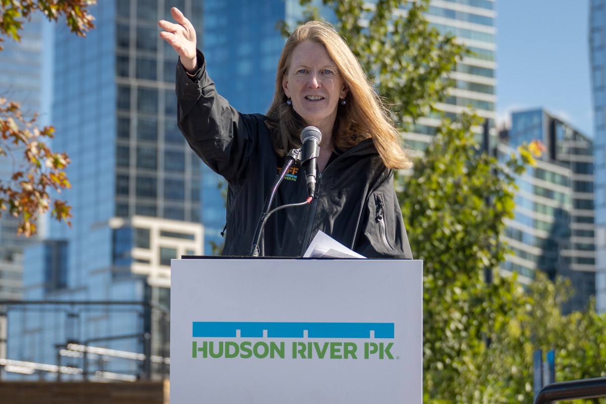 Pier 97 opens in Hudson River Park. Here's what Manhattan's newest waterfront oasis looks like. 3 Hudson River Park Trust CEO and President Noreen Doyle speaks at the Pier 97 ribbon-cutting ceremony.