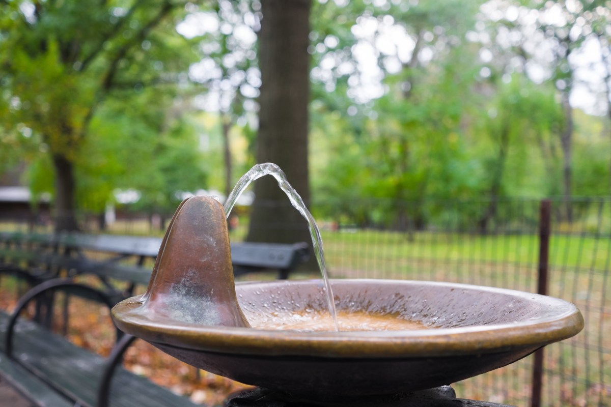 A drinking water fountain in Central Park