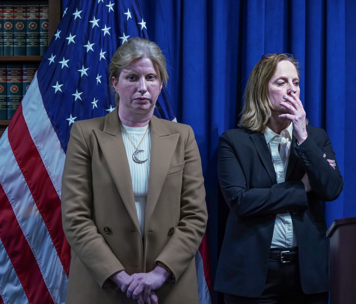 A history of violence: 10 Tren de Aragua gun runners indicted in Queens firearm and drug bust 5