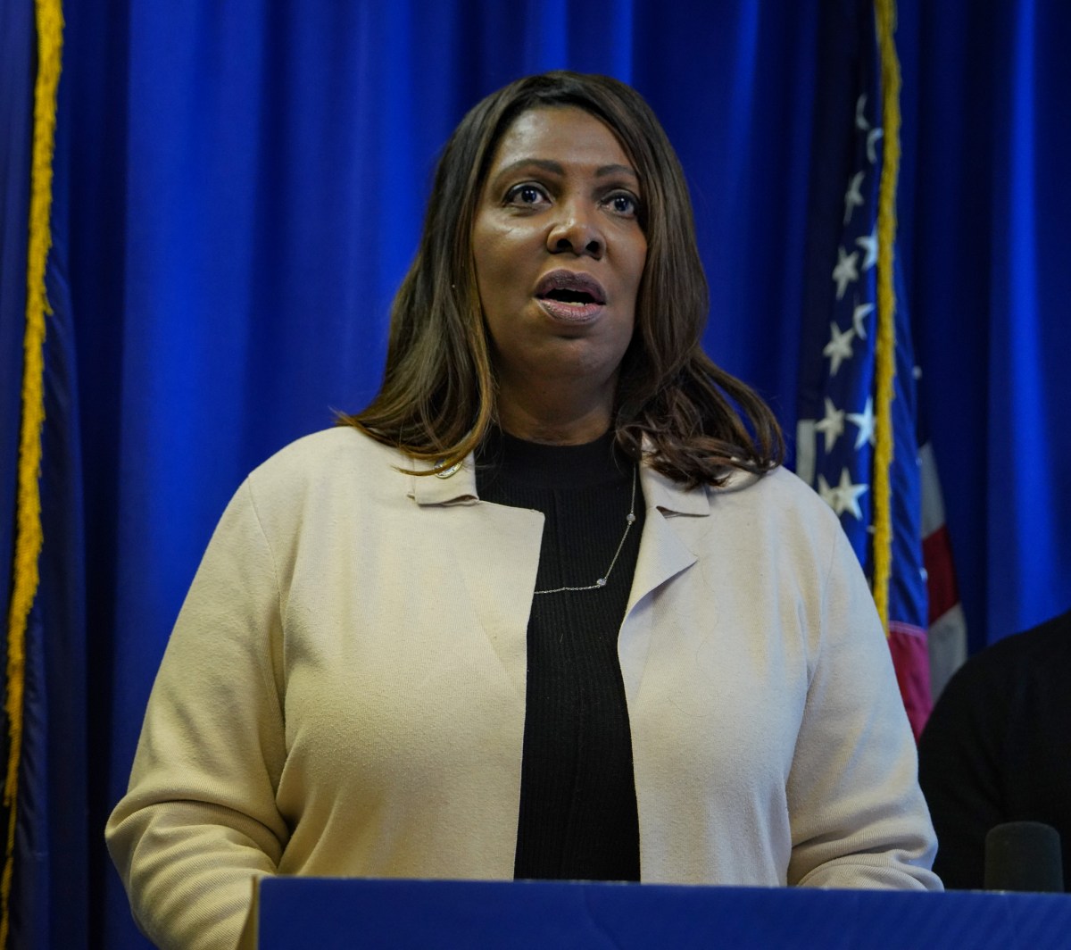 'Trump lost the first battle', but NYC pols warn they're ready if president tries another federal funding freeze 2