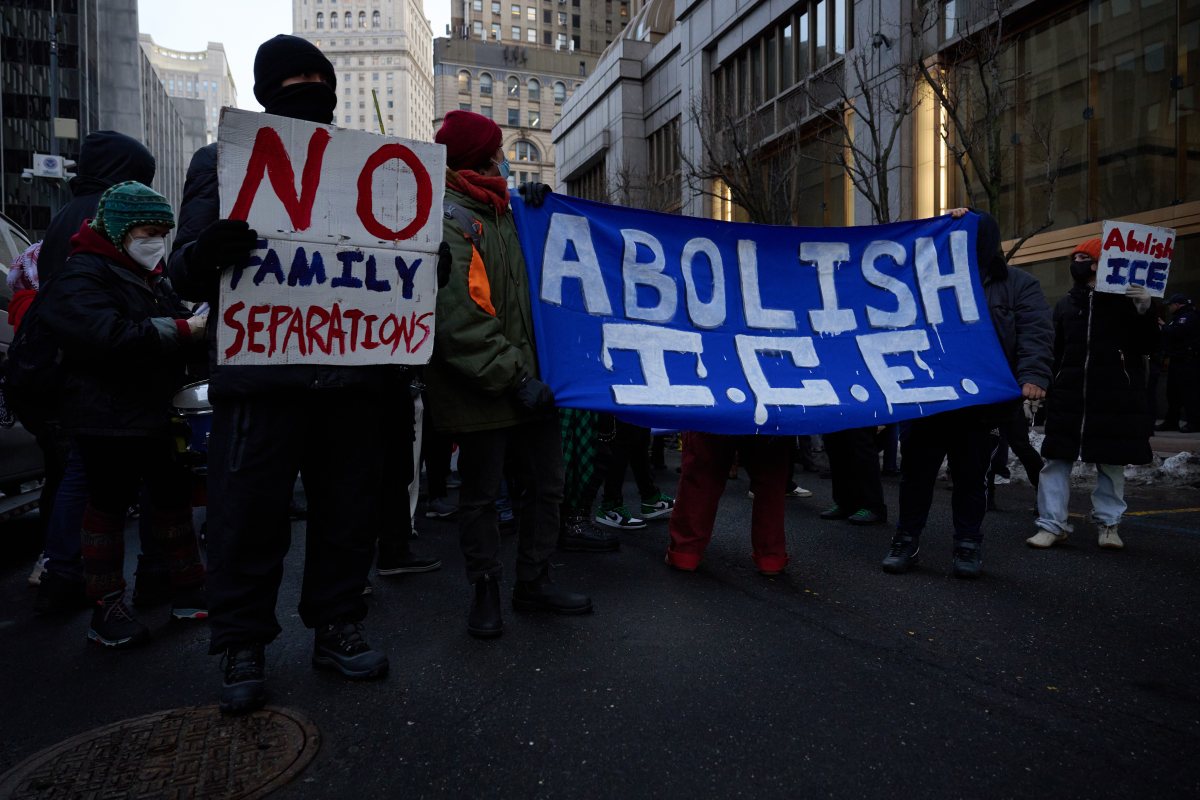 Law & disorder: More calls for Mayor Adams' ouster after federal prosecutors resign, Hochul weighs removal option 3 Protesters speak out against ICE on day of prosecutors resigning in Mayor Adams corruption case