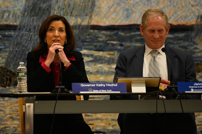 Hochul pens letter Trump asking for more MTA funding amid ongoing congestion pricing lawsuit 2 Gov. Kathy Hochul and MTA chair and CEO Janno Lieber.
