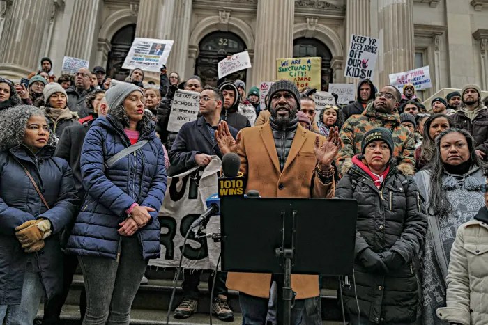 The right to know: Groups offer guidance to undocumented immigrants in New York amid ICE raids and a fluid immigration landscape 3 Advocates and policy makers continue to speak out against the shifting immigration landscape.