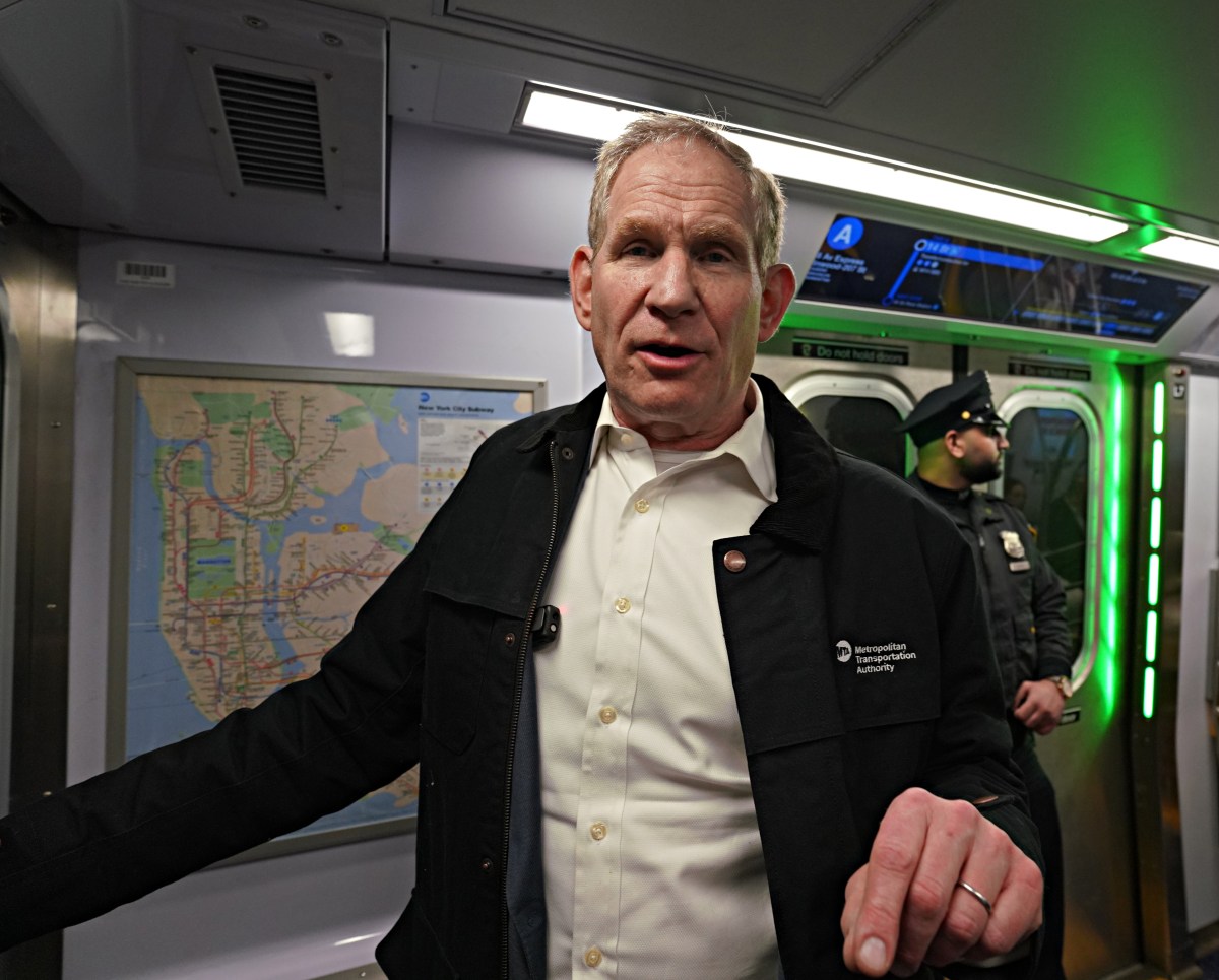 EXCLUSIVE | MTA CEO Janno Lieber talks future of subways and safety during overnight ride 4