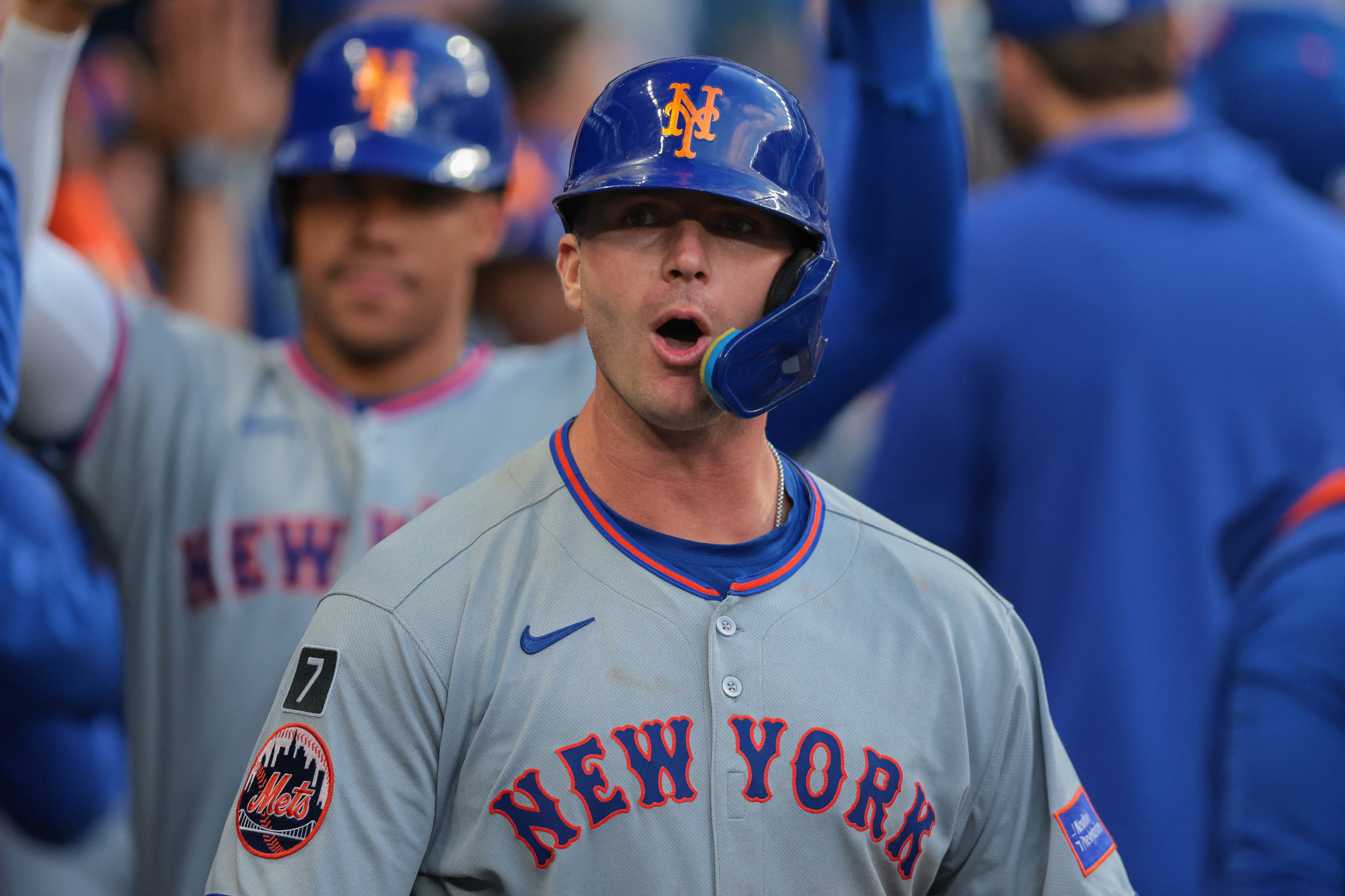 Potential Mets target Vladimir Guerrero Jr. signs 14-year extension with Blue Jays 4 Pete Alonso Mets Marlins