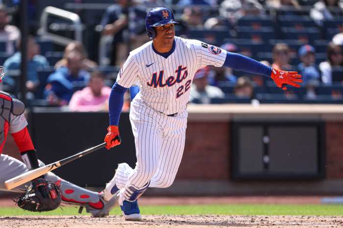 Juan Soto Mets Cardinals double