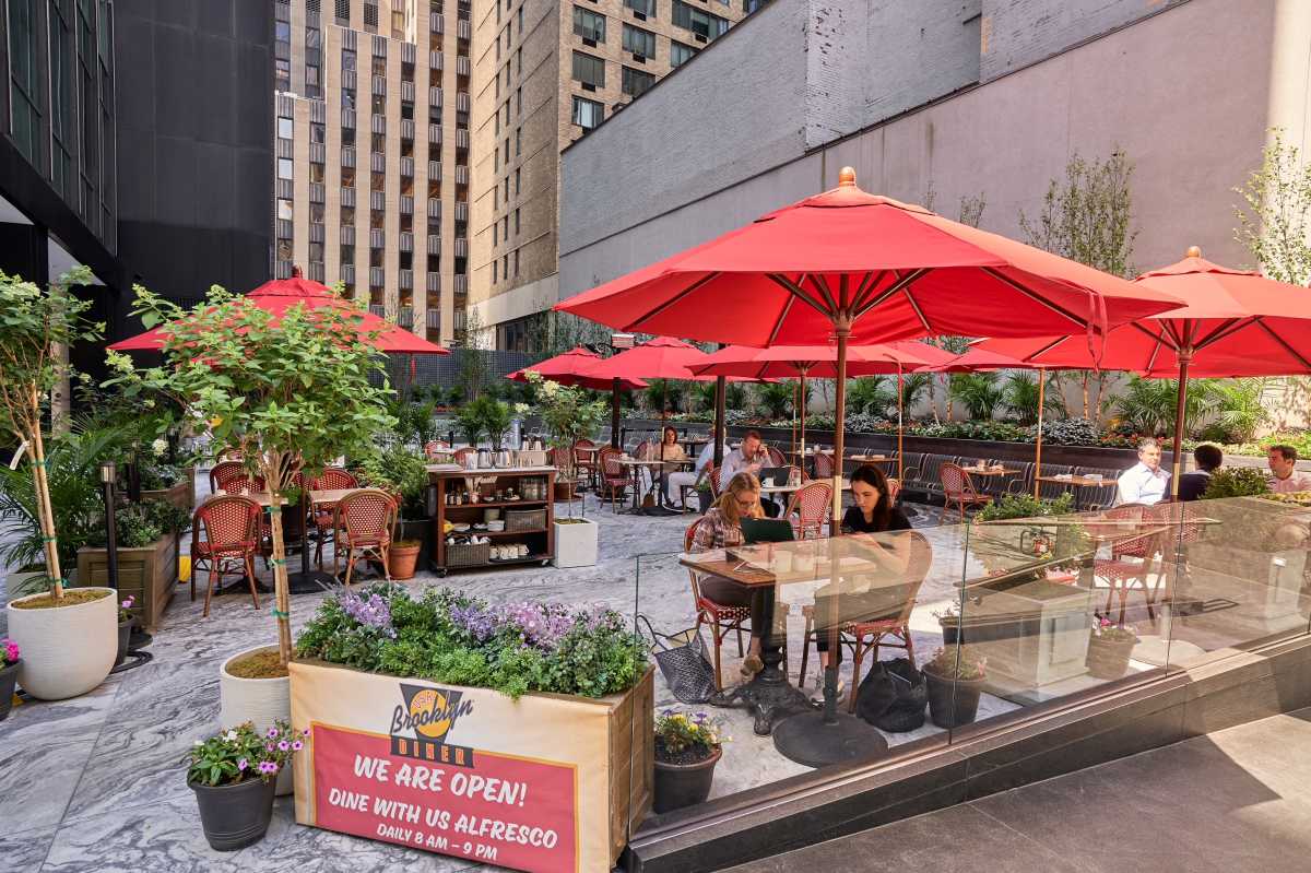 Brooklyn Diner's outdoor dining area