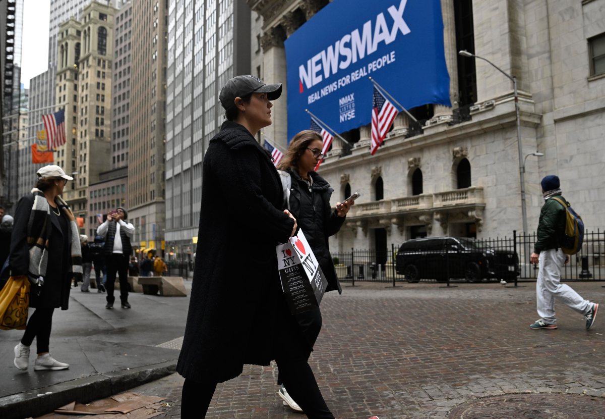 Wall Street tourists outside New York Stock Exchange amid Trump tariffs