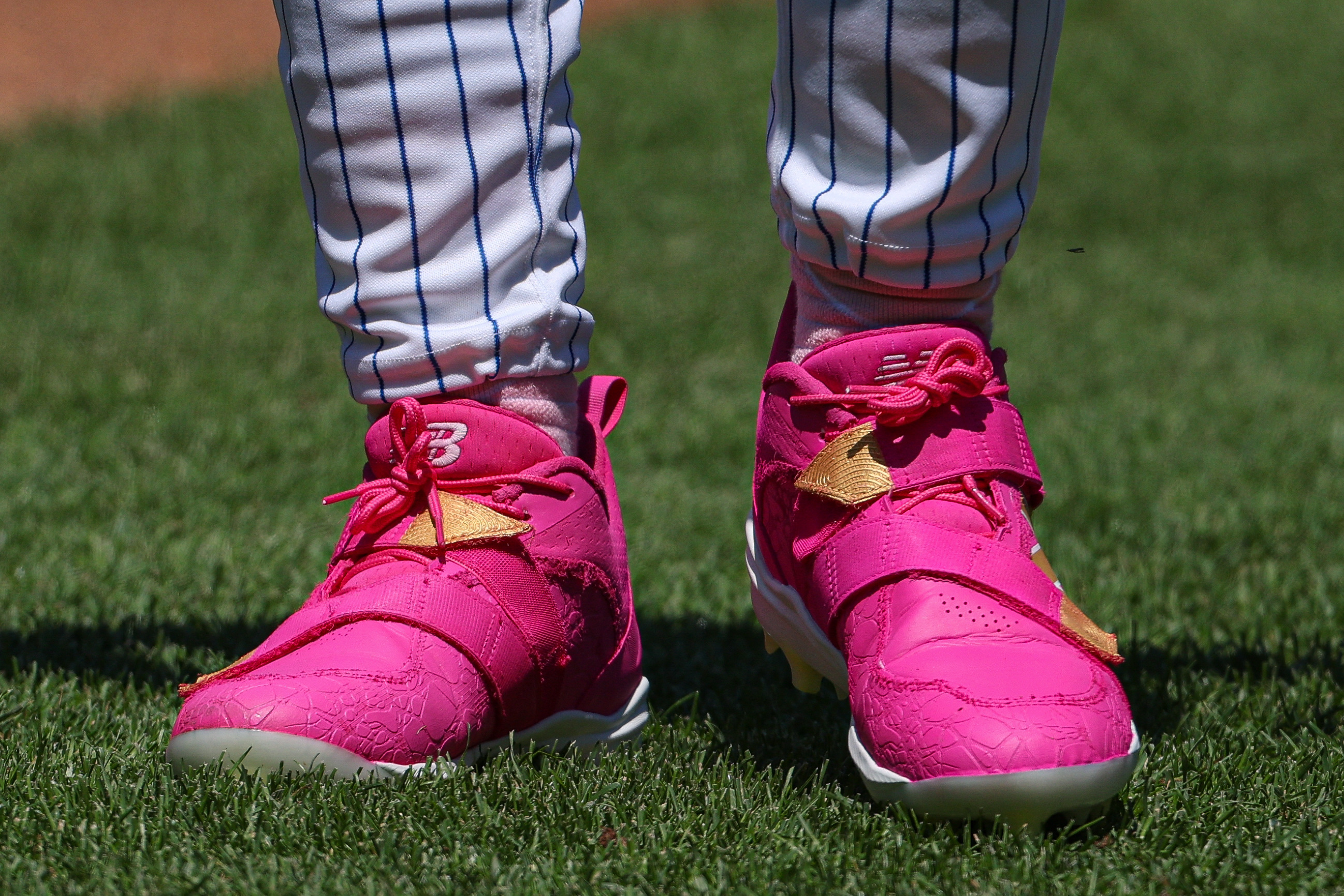 Francisco Lindor cleats Mother's Day Mets