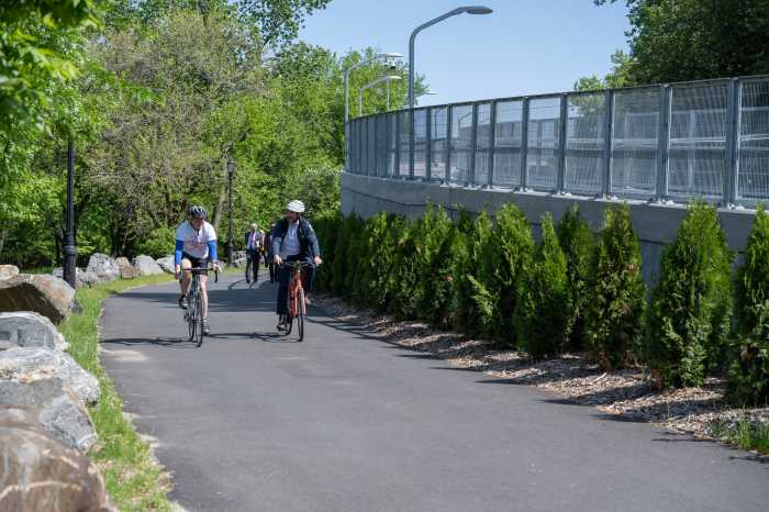 MTA opens a 'biker's paradise' on RFK-Triborough Bridge 4 group of people riding bikes on a path